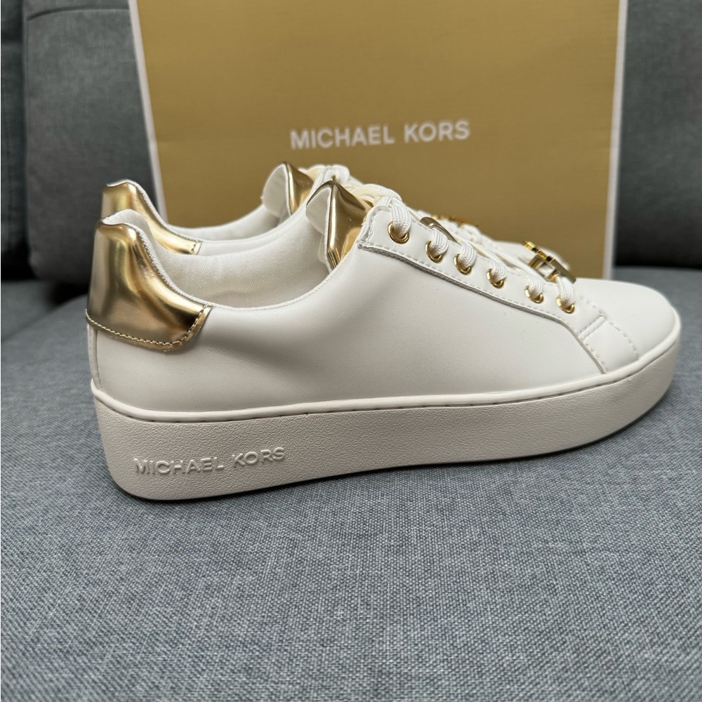 ‼️SOLD‼️🆕Michael Kors Sneakers | Size 7 - Picture 6 of 16
